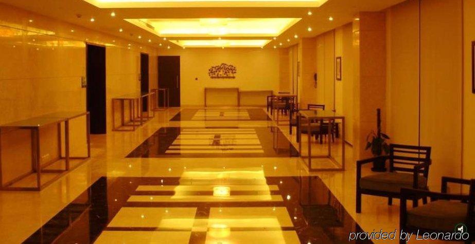 Radha Regent Electronic City Kammasandra Beltér fotó
